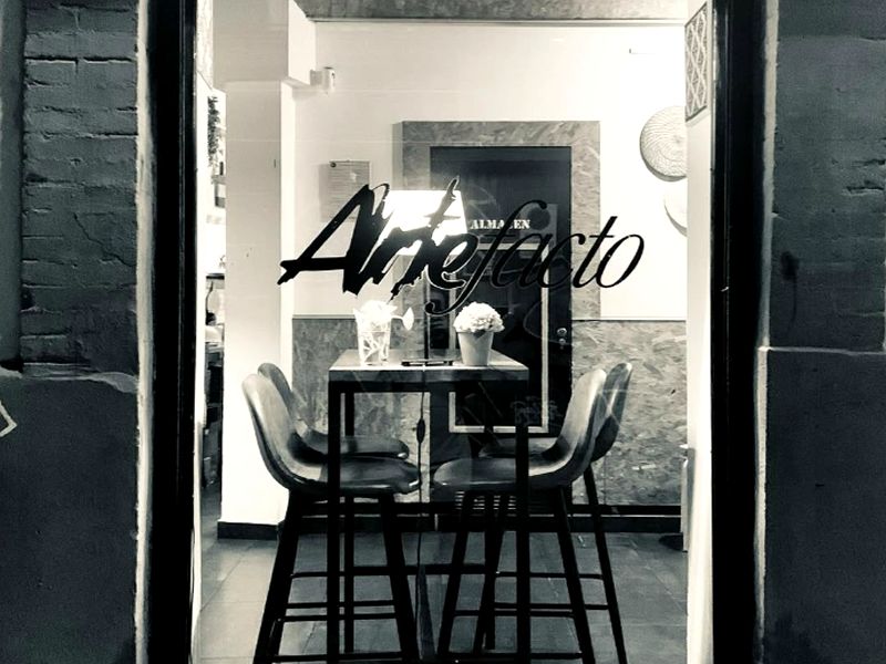 Artefacto Brasas Bar. Detapasconchencho