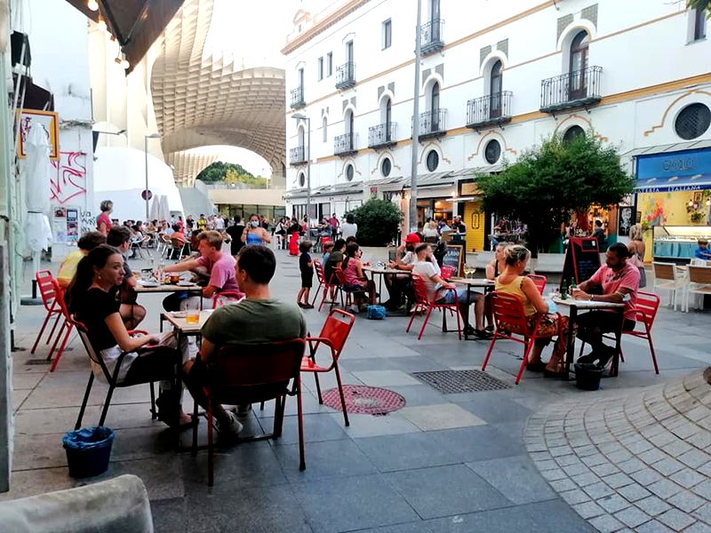 LaSanta Sevilla. Detapasconchencho