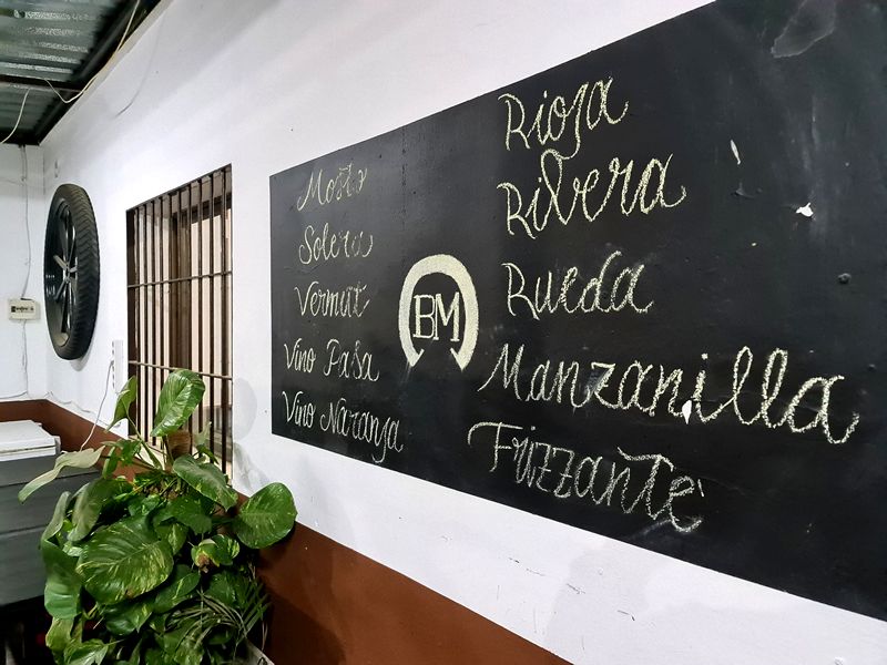 Bodega Mairena. Detapasconchencho